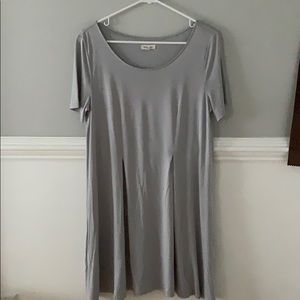 gray shaped t-shirt dress size L
